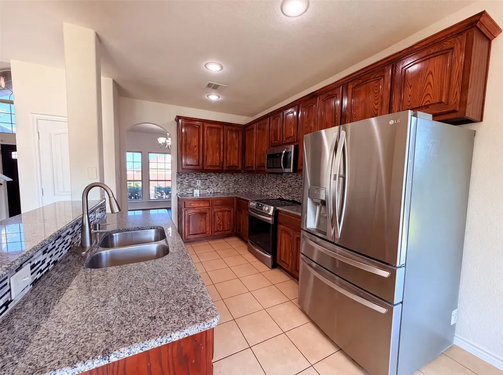 1217 Maverick Lane Royse City TX 75189