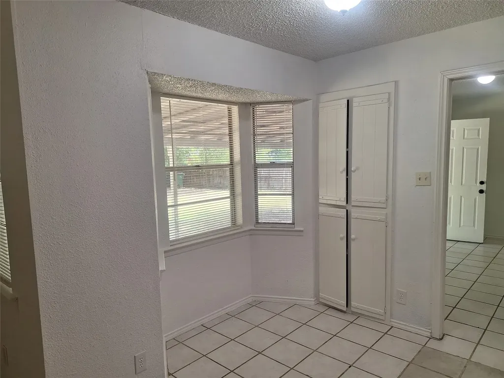 6005 Barry Drive Watauga TX 76148