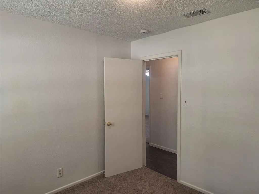 6005 Barry Drive Watauga TX 76148