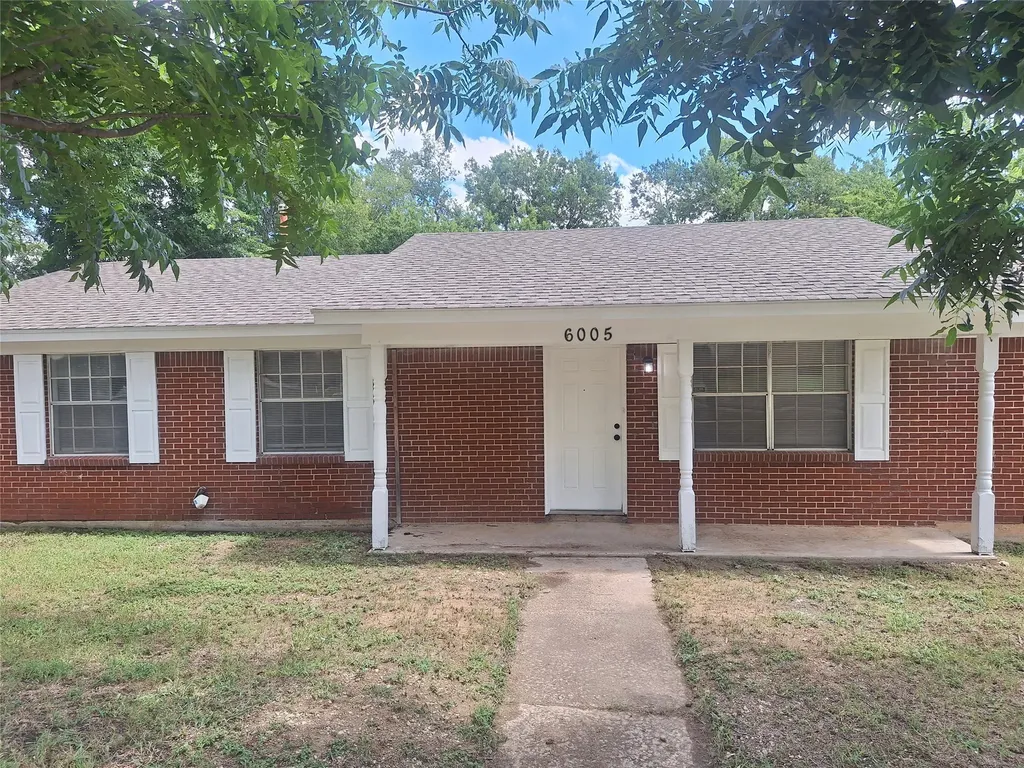 6005 Barry Drive Watauga TX 76148