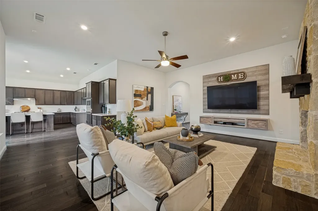 8109 Tramore The Colony TX 75056