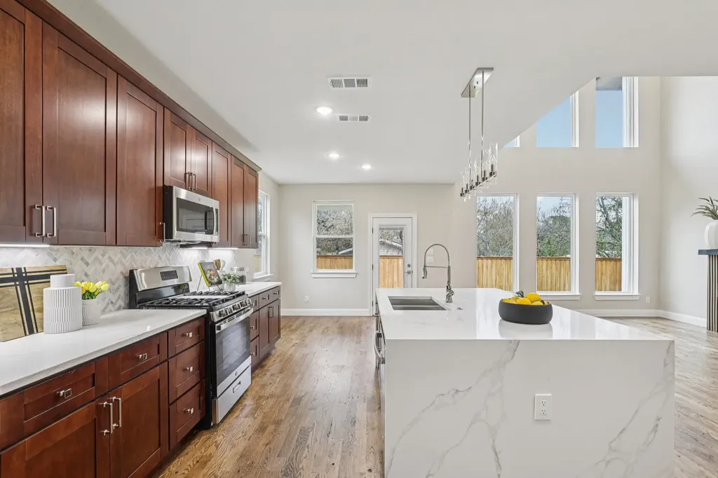 1713 Highland Drive W Keller TX 76262