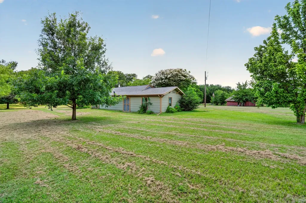 3871 Post Oak Boulevard Caddo Mills TX 75135