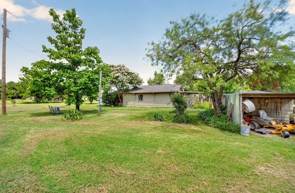 3871 Post Oak Boulevard Caddo Mills TX 75135
