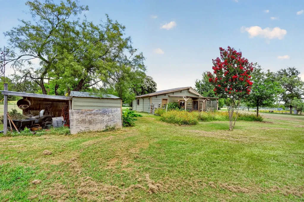 3871 Post Oak Boulevard Caddo Mills TX 75135