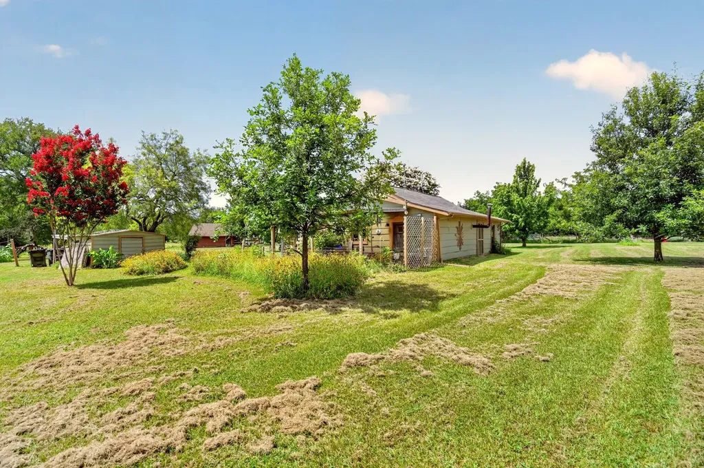 3871 Post Oak Boulevard Caddo Mills TX 75135