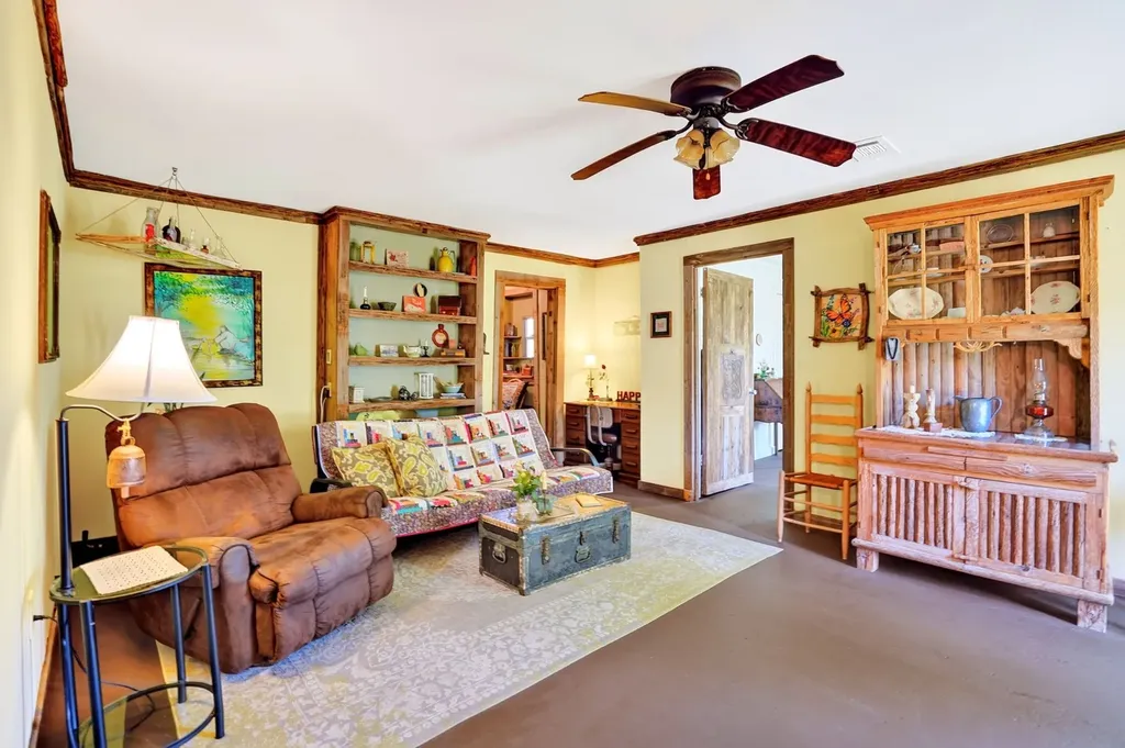3871 Post Oak Boulevard Caddo Mills TX 75135