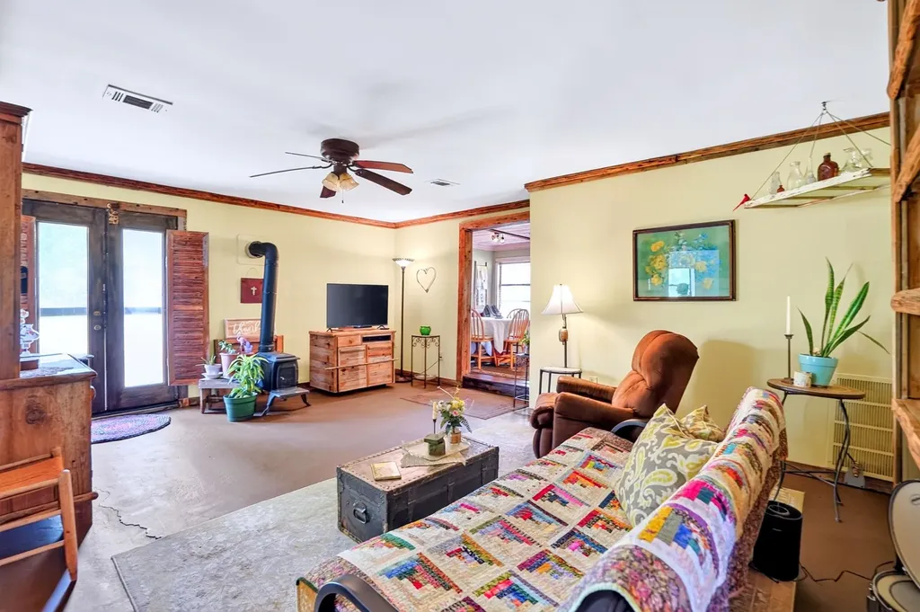 3871 Post Oak Boulevard Caddo Mills TX 75135