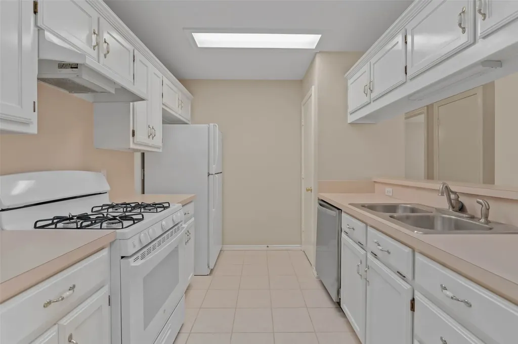 1918 Lee Drive Denton TX 76209