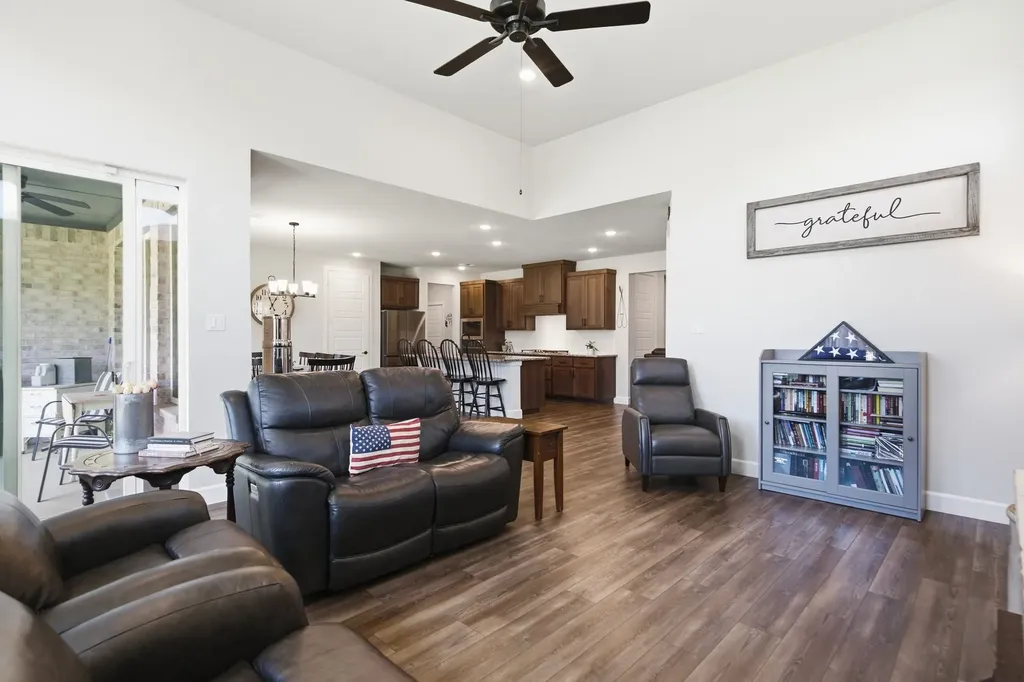 4104 Cherrybark Drive Denton TX 76208