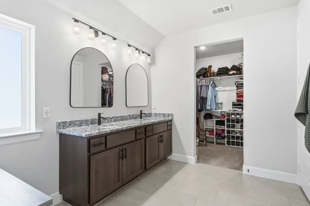 4104 Cherrybark Drive Denton TX 76208