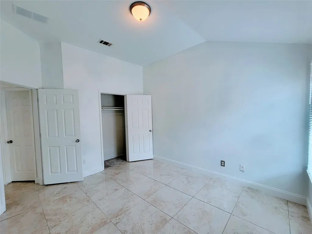8033 Summer Stream Drive Fort Worth TX 76134