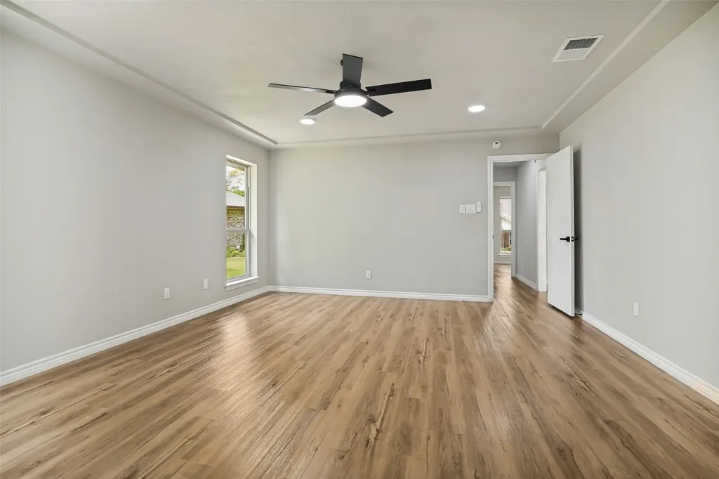 4704 La Paz Drive Mesquite TX 75150
