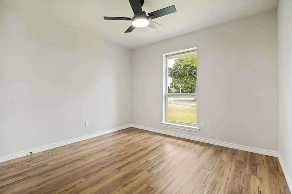 4704 La Paz Drive Mesquite TX 75150