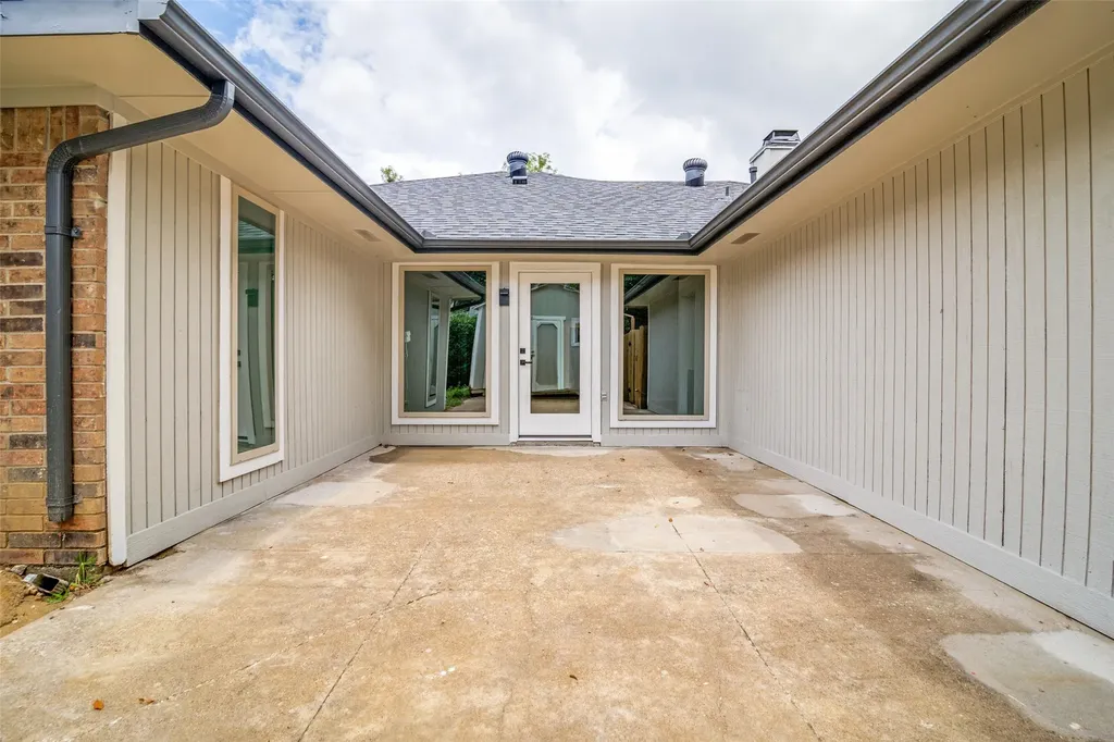 4704 La Paz Drive Mesquite TX 75150