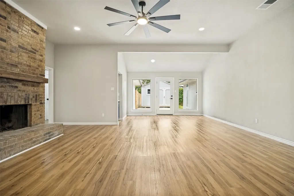 4704 La Paz Drive Mesquite TX 75150