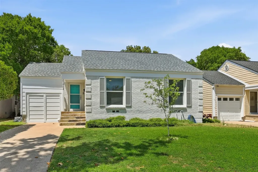 4308 Donnelly Avenue Fort Worth TX 76107
