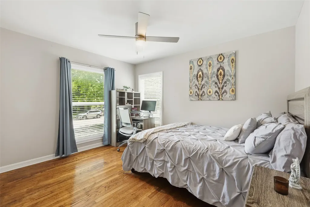 4308 Donnelly Avenue Fort Worth TX 76107