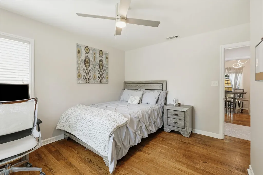 4308 Donnelly Avenue Fort Worth TX 76107