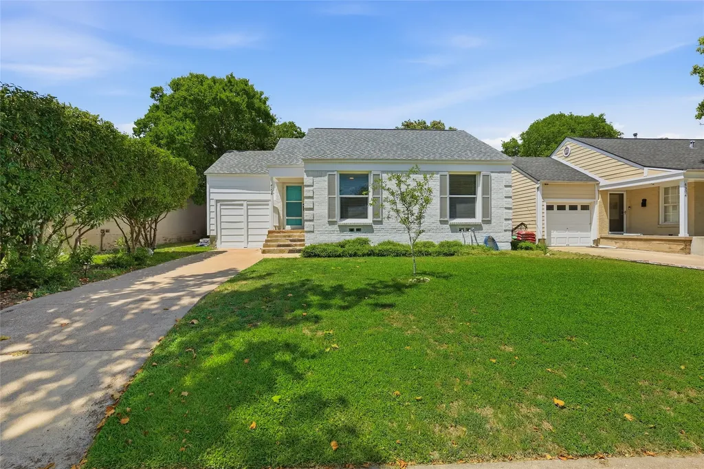 4308 Donnelly Avenue Fort Worth TX 76107