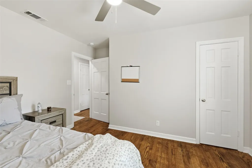 4308 Donnelly Avenue Fort Worth TX 76107