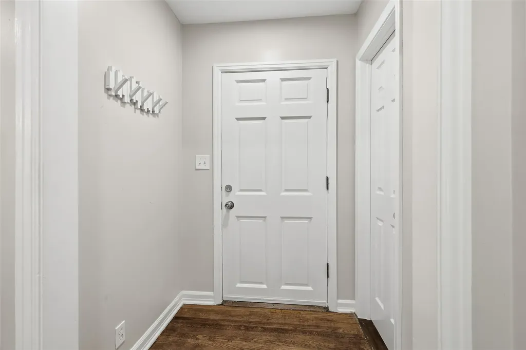 4308 Donnelly Avenue Fort Worth TX 76107