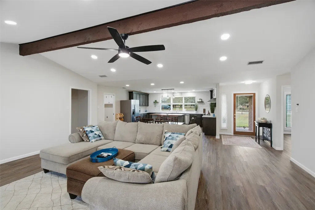 11477 Ridgeview Circle Fort Worth TX 76244