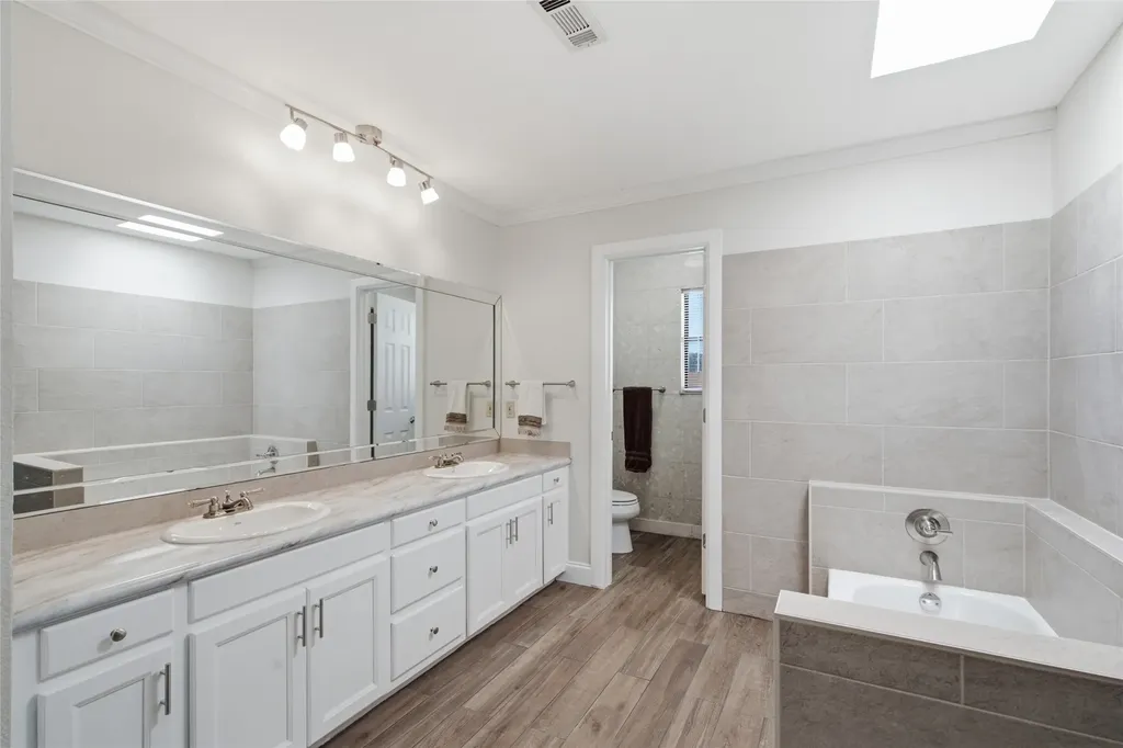 11477 Ridgeview Circle Fort Worth TX 76244