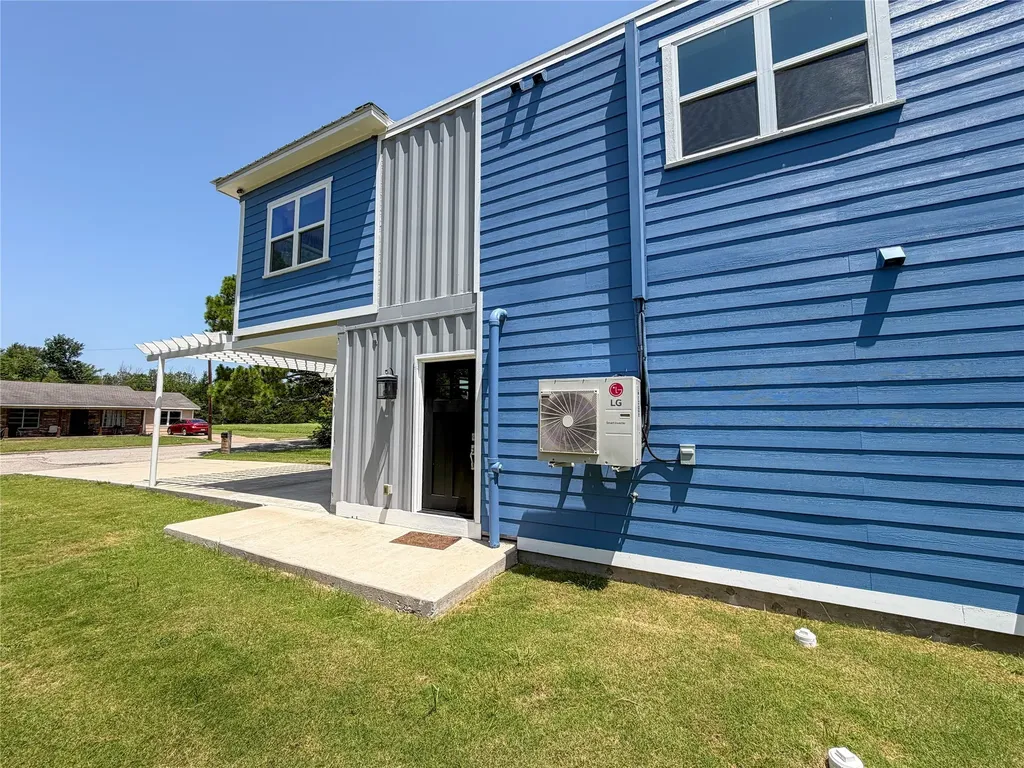 1224 Kennie Drive Commerce TX 75428