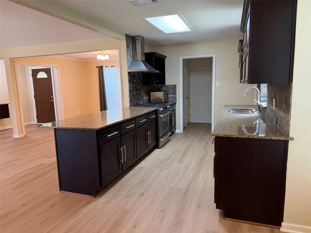 1507 Barclay Drive Richardson TX 75081