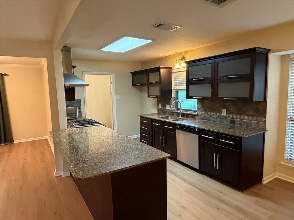 1507 Barclay Drive Richardson TX 75081