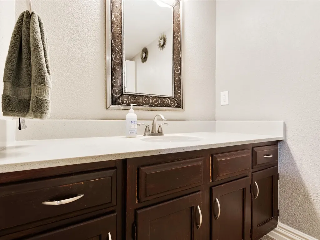 2922 Spring Brook Drive Garland TX 75044