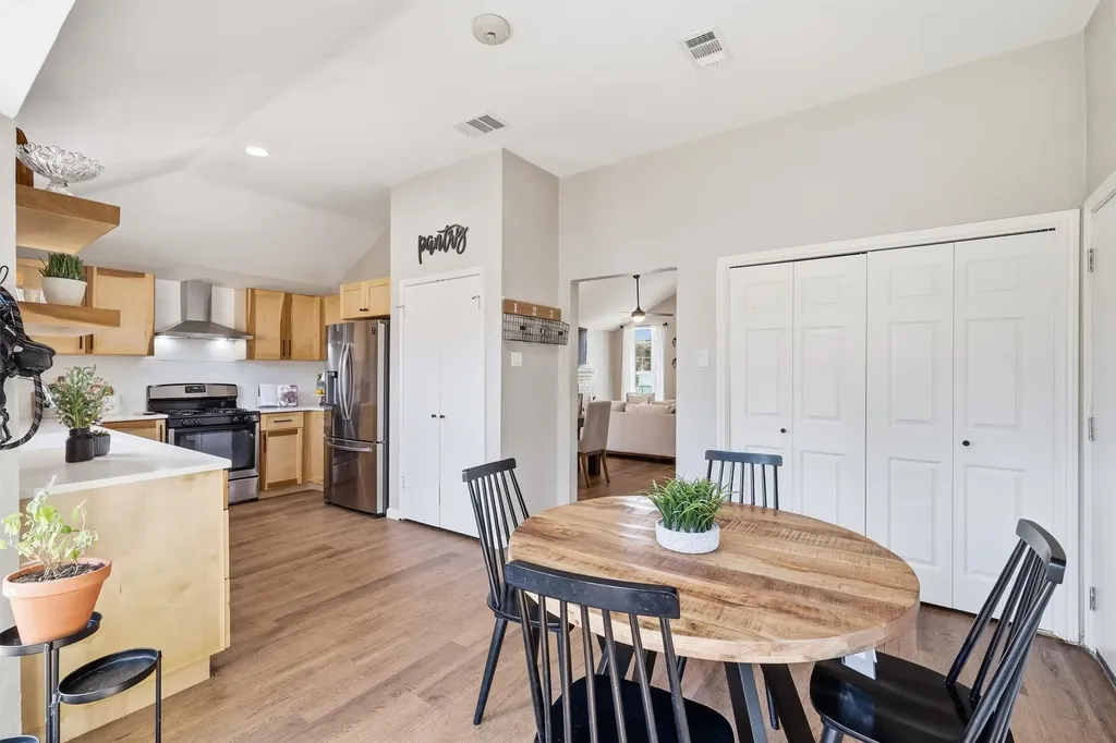 7606 Beverly Drive Rowlett TX 75089