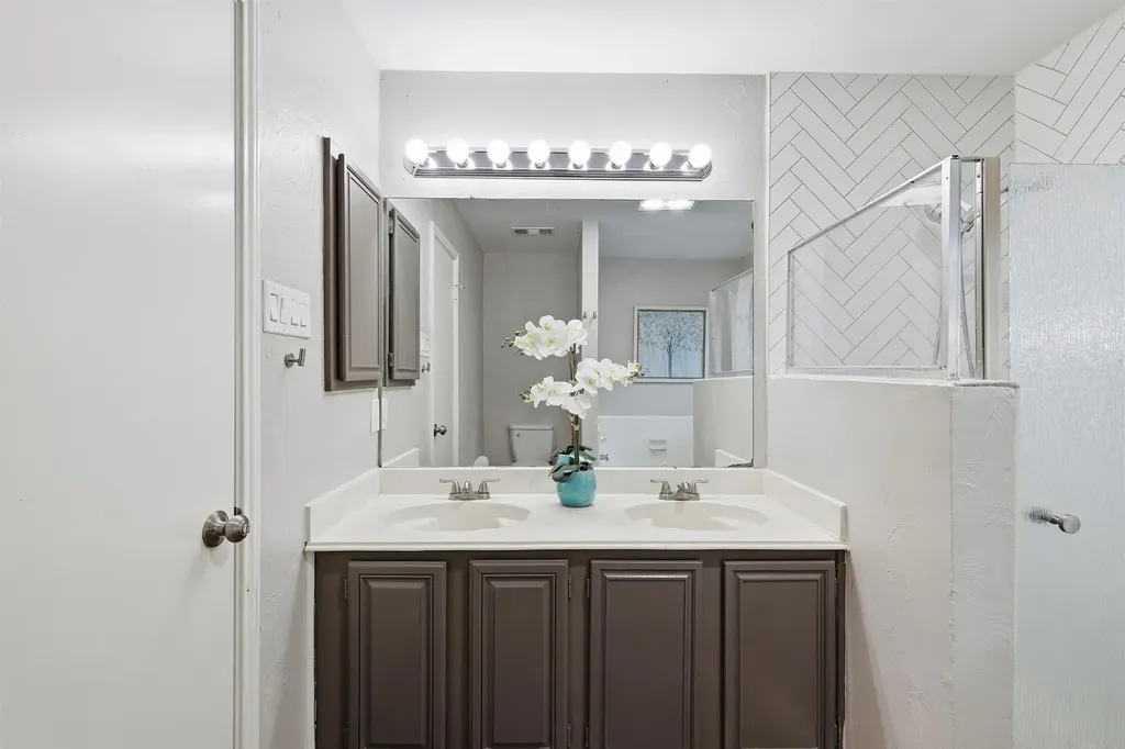7606 Beverly Drive Rowlett TX 75089
