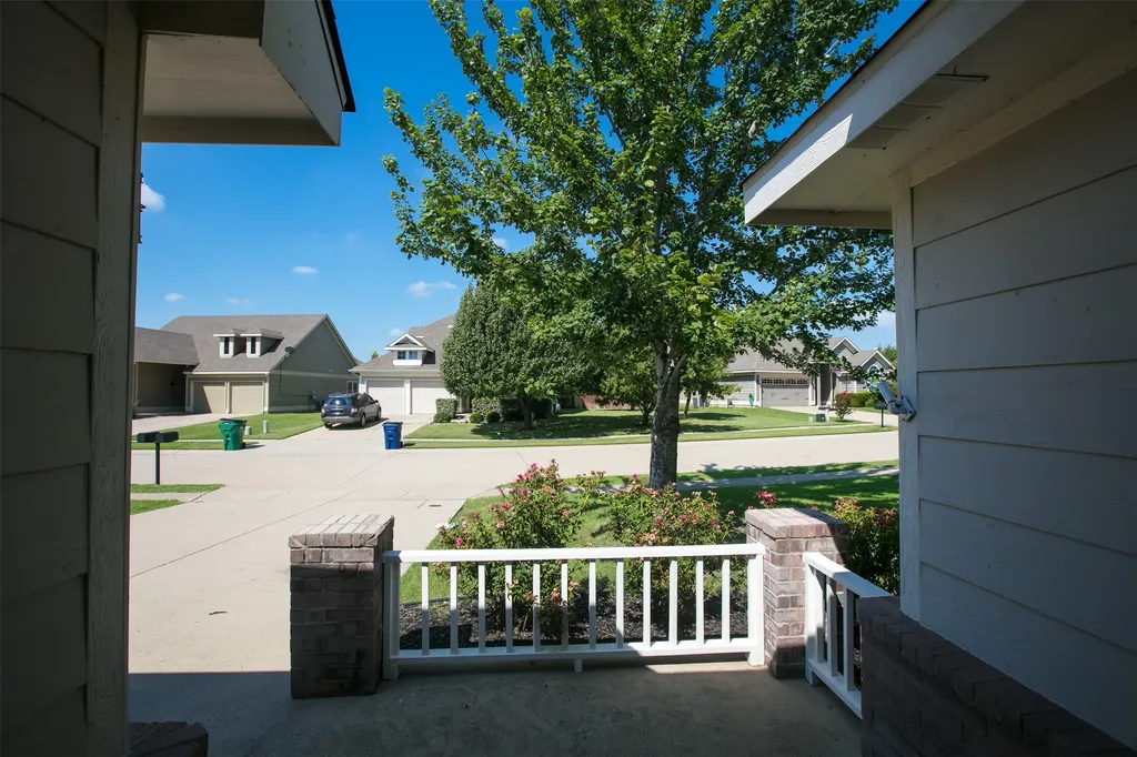 809 Robbin Circle Mckinney TX 75072