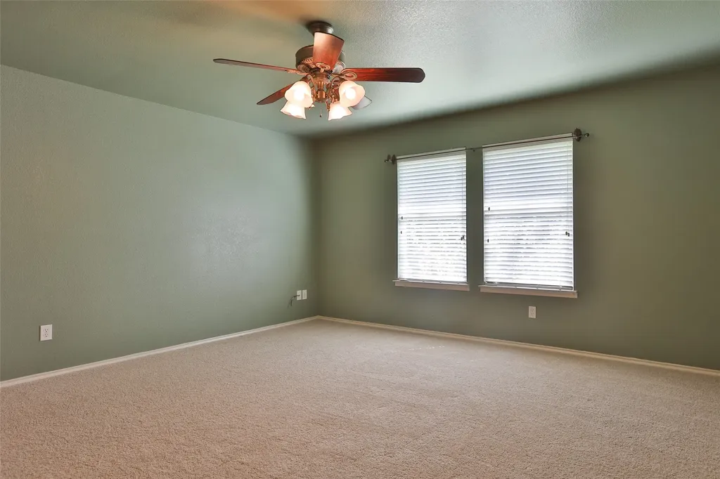 809 Robbin Circle Mckinney TX 75072