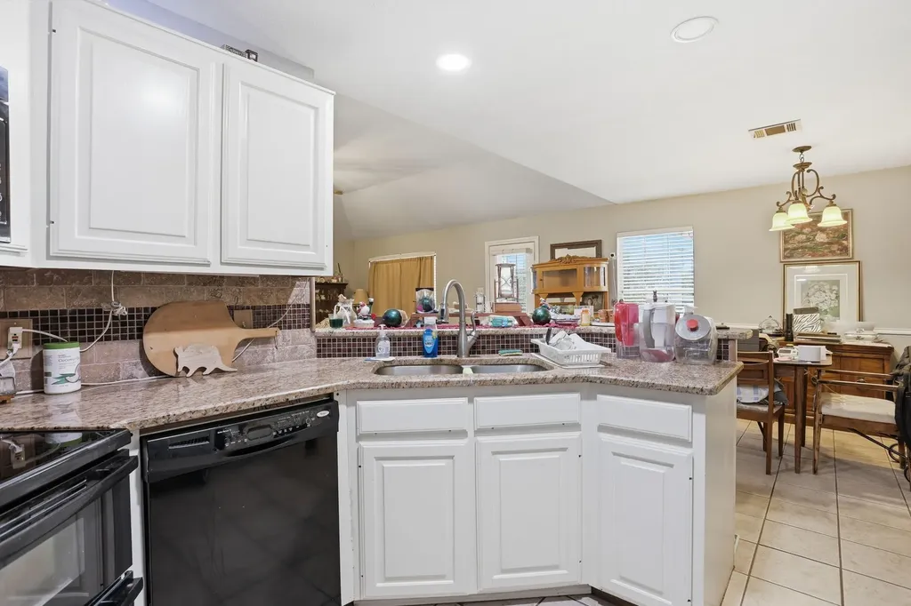 19007 White Bluff Drive Whitney TX 76692