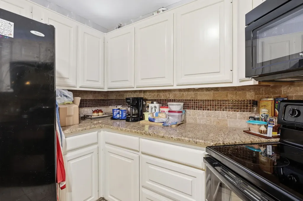 19007 White Bluff Drive Whitney TX 76692