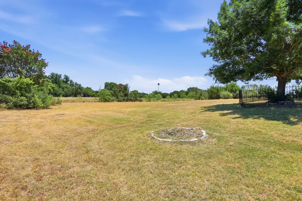 19007 White Bluff Drive Whitney TX 76692