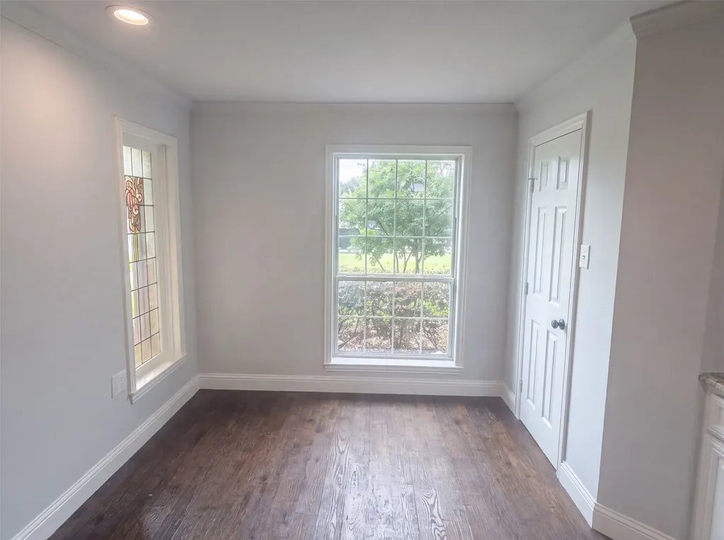 3308 Brookhaven Club Drive Farmers Branch TX 75234