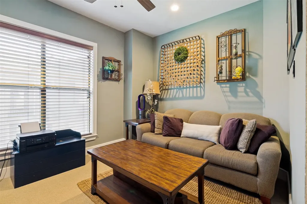 4211 Rawlins Street Dallas TX 75219