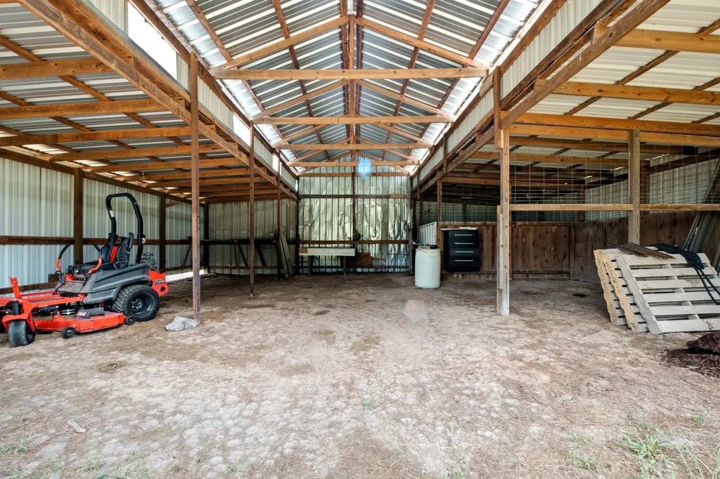 1708 Fm 1002 S Big Sandy TX 75755