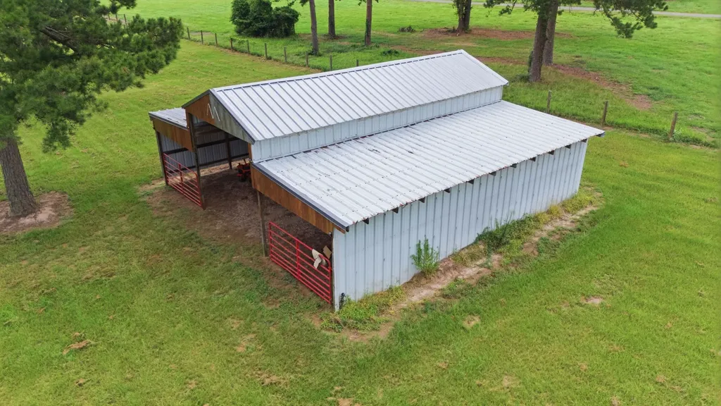 1708 Fm 1002 S Big Sandy TX 75755