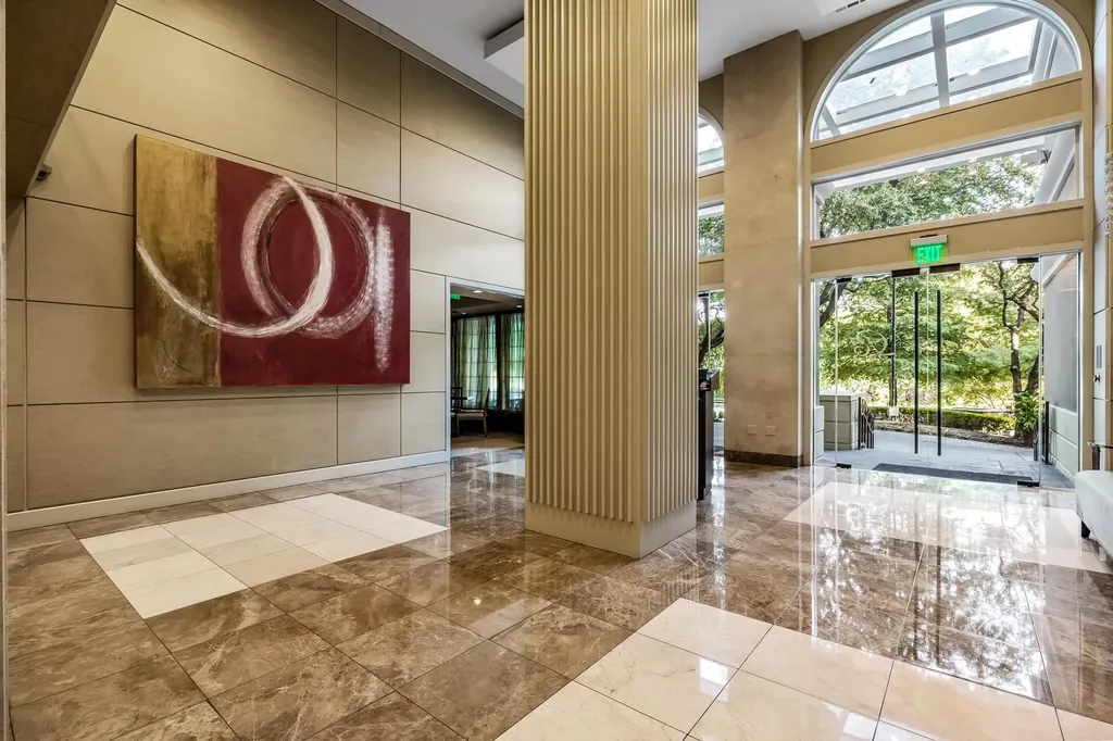 3225 Turtle Creek Boulevard Dallas TX 75219