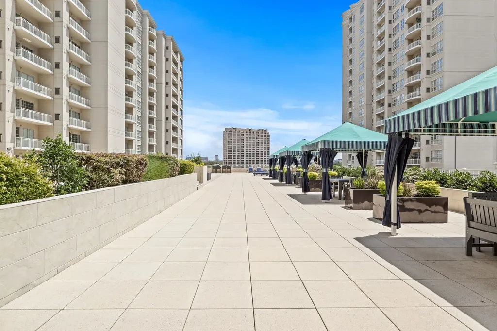 3225 Turtle Creek Boulevard Dallas TX 75219