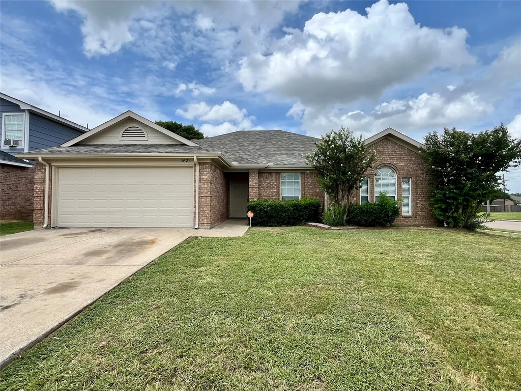 1621 Antelope Run Arlington TX 76002