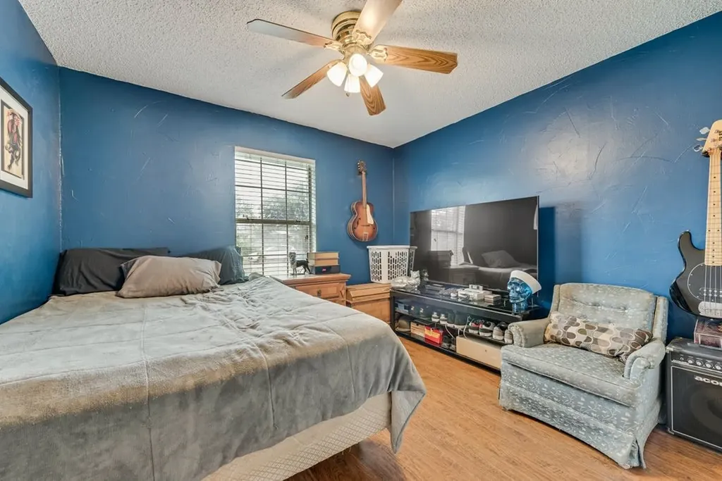 802 N Spears Street Alvarado TX 76009