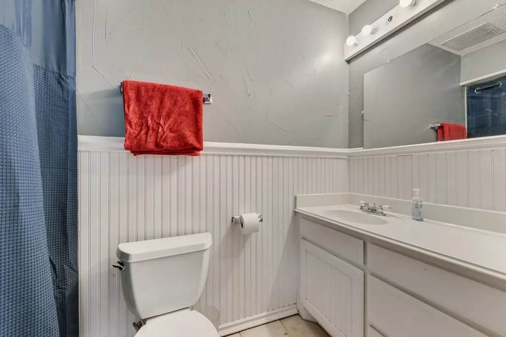 802 N Spears Street Alvarado TX 76009