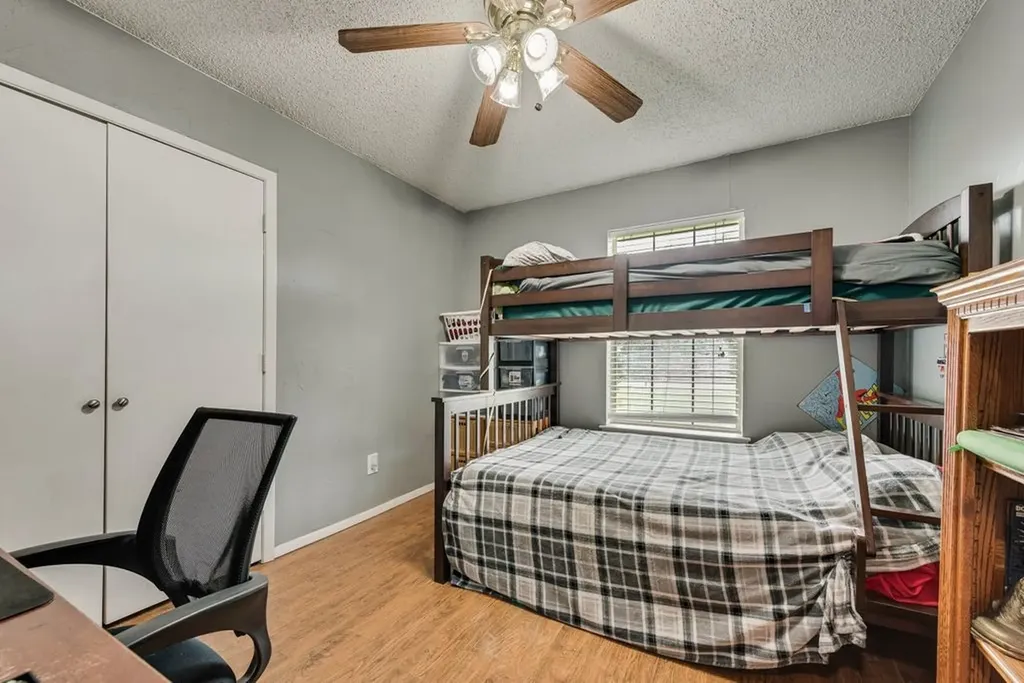 802 N Spears Street Alvarado TX 76009
