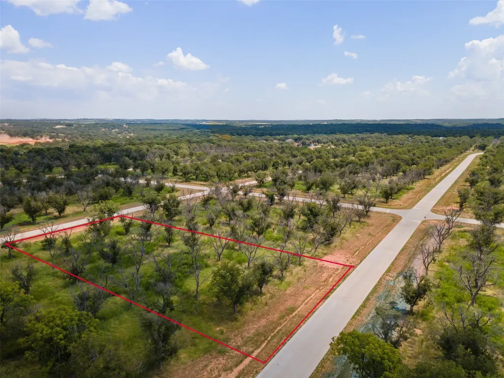 1336 Cirrus Loop Granbury TX 76049